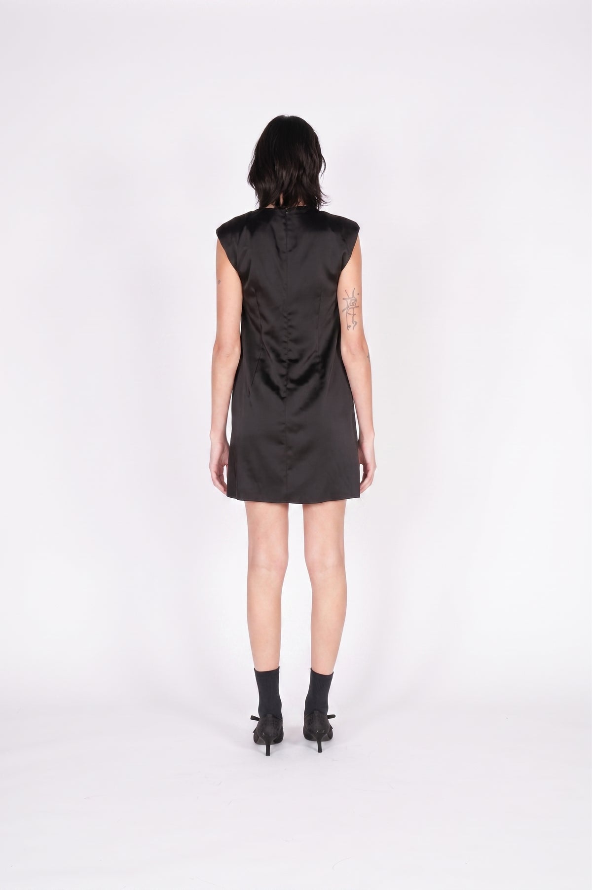Abito corto in Satin-3